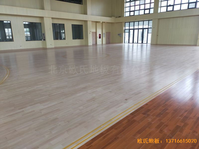 江蘇連云港消防隊(duì)運(yùn)動(dòng)木地板安裝案例