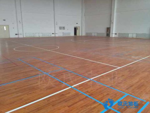 體育場木地板施工，四個細節(jié)