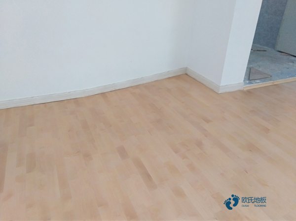 國(guó)標(biāo)體育場(chǎng)木地板施工工藝2