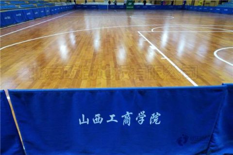 校園體育木地板施工團(tuán)隊